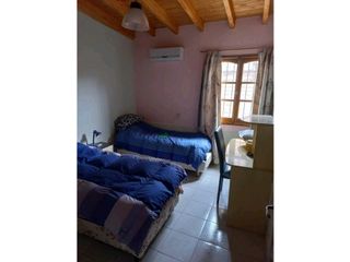 Foto 7 de Excelente casa a la venta con oficinas comerciales. Calle Alem 1345