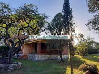 Foto 5 de AT120. ICHO CRUZ, GRAN CASA CON AMPLISIMO PARQUE Y PILETA (6 PAX)