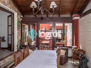 Foto 11 de Casa en venta de 3 dormitorios con cochera en Grand Bourg
