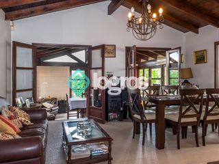 Foto 8 de Casa en venta de 3 dormitorios con cochera en Grand Bourg