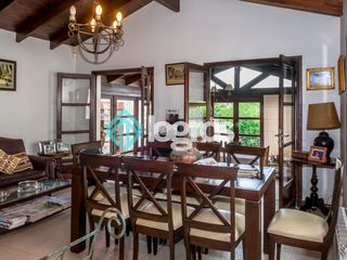 Foto 6 de Casa en venta de 3 dormitorios con cochera en Grand Bourg