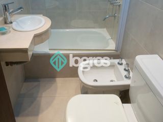 Foto 22 de Casa en venta de 3 dormitorios con cochera en Grand Bourg