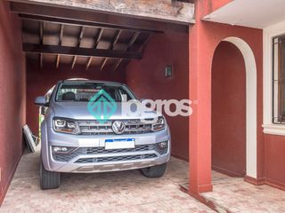 Foto 5 de Casa en venta de 3 dormitorios con cochera en Grand Bourg