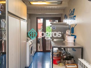 Foto 19 de Casa en venta de 3 dormitorios con cochera en Grand Bourg