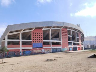 Foto 12 de Casa como Terreno en venta en Tacna-Cercado