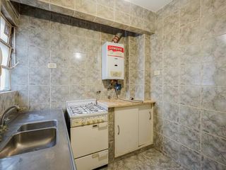 Foto 9 de Departamento en Venta de 3 Ambientes en Monserrat y  Apto credito