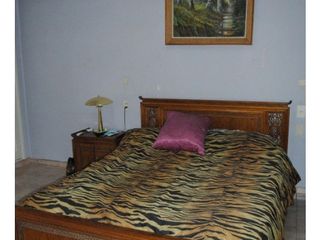 Foto 28 de Casona Céntrica con piscina En Venta!!