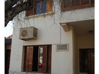 Foto 4 de Casona Céntrica con piscina En Venta!!