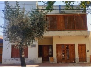 Foto 3 de Casona Céntrica con piscina En Venta!!