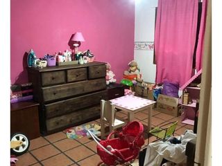 Foto 8 de Local Comercial Con Departamento En Venta
