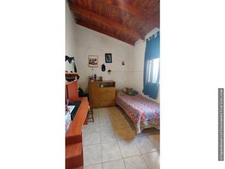 Foto 10 de Casa, local comercial y departamento sobre avenida en venta-San Rafael