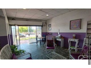 Foto 15 de Casa, local comercial y departamento sobre avenida en venta-San Rafael