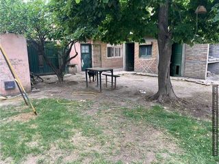 Foto 25 de Casa, local comercial y departamento sobre avenida en venta-San Rafael
