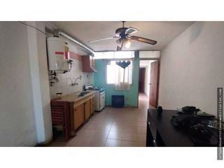 Foto 2 de Casa, local comercial y departamento sobre avenida en venta-San Rafael