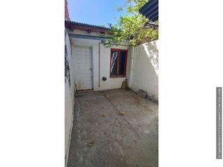 Foto 14 de Casa, local comercial y departamento sobre avenida en venta-San Rafael