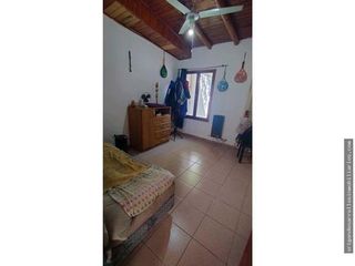 Foto 12 de Casa, local comercial y departamento sobre avenida en venta-San Rafael