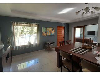 Foto 8 de Hermosa Casa En Venta - Salto De Las Rosas