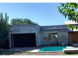Foto 2 de Hermosa Casa En Venta - Salto De Las Rosas