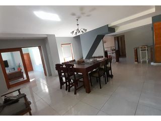 Foto 6 de Hermosa Casa En Venta - Salto De Las Rosas