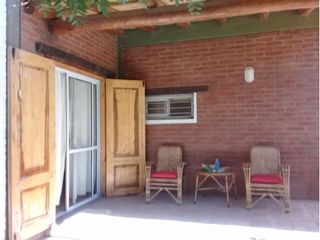Foto 3 de Hermosa Casa  Estilo Rústico En Venta