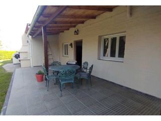 Foto 4 de Excelente Casa quinta sobre ruta!! En Venta-Cuadro Benegas