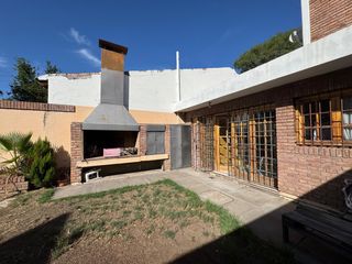 Foto 17 de Importante Casa en venta, excelente ubicación, barrio Sat