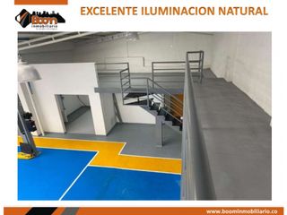 Foto 7 de **ARRIENDO BODEGA BARRIO SPRING 320 M2