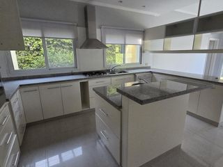 Foto 8 de Casa en  Alquiler en Barrancas del Lago - Nordelta