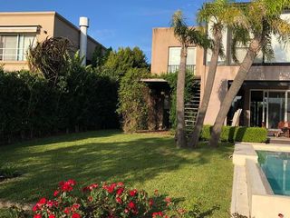 Foto 28 de Lencke vende - excelente casa en Albanueva