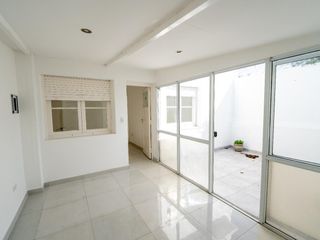 Foto 11 de CASA EN CHAUVIN OPORTUNIDAD IDEAL EMPRENDIMIENTO COMERCIAL