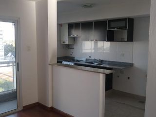 Foto 3 de Departamento en  Alsina 735 5°B
