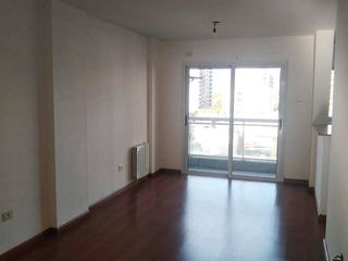 Foto 4 de Departamento en  Alsina 735 5°B