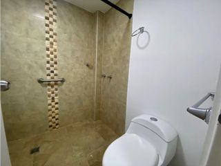 Foto 11 de APTO - ARRIENDO - LA REFORMA 2 PISO 4HB 3BÑ 3PQ 350M2 - CALI SUR