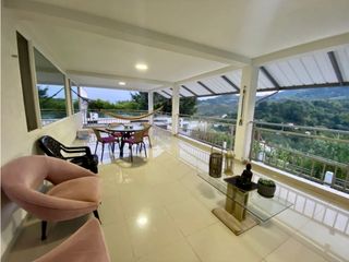 Foto 3 de APTO - ARRIENDO - LA REFORMA 2 PISO 4HB 3BÑ 3PQ 350M2 - CALI SUR