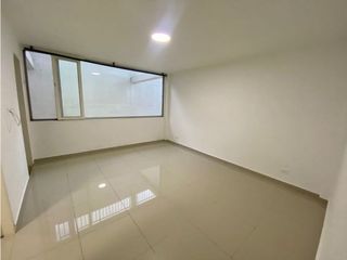 Foto 21 de APTO - ARRIENDO - LA REFORMA 2 PISO 4HB 3BÑ 3PQ 350M2 - CALI SUR