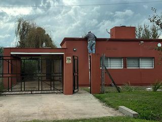 Foto 2 de Casa en Alquiler en Roldan