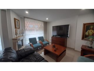Foto 4 de Apartamento con patio interior para arriendo en El Batán
