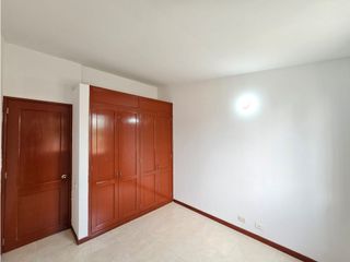 Foto 15 de Alquiler Casa Dos Niveles Conjunto Palmera Real, Caney