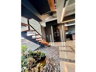 Foto 10 de Apartamento de lujo Amoblado en Venta en el Poblado San Lucas