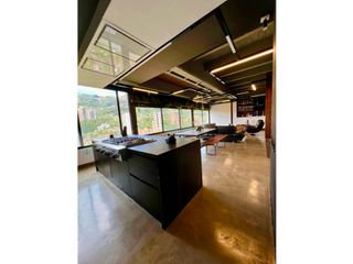 Foto 8 de Apartamento de lujo Amoblado en Venta en el Poblado San Lucas