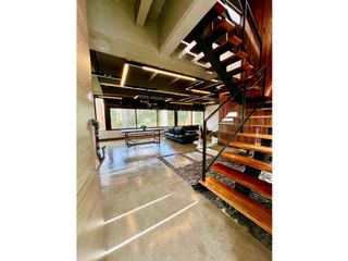 Foto 2 de Apartamento de lujo Amoblado en Venta en el Poblado San Lucas