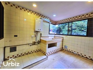 Foto 14 de Apartamento de 209 m² en Arriendo en Rosales - Clásico