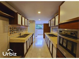 Foto 13 de Apartamento de 209 m² en Arriendo en Rosales - Clásico