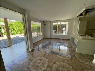 Foto 3 de Venta de casa estilo campestre en Bahía Concha