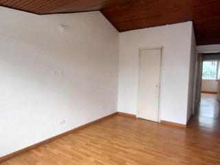 Foto 6 de En arriendo casa de dos niveles en Normandía, Bogotá
