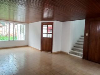 Foto 17 de En arriendo casa de dos niveles en Normandía, Bogotá
