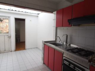 Foto 10 de En arriendo casa de dos niveles en Normandía, Bogotá