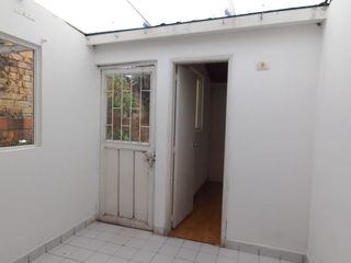 Foto 22 de En arriendo casa de dos niveles en Normandía, Bogotá
