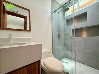Foto 13 de Casa con piscina y vista al mar en Urbanizacion Ciudad del Mar – Manta