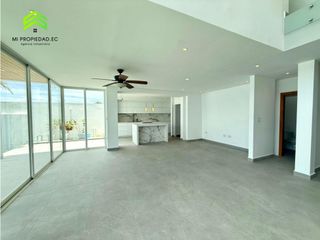 Foto 6 de Casa con piscina y vista al mar en Urbanizacion Ciudad del Mar – Manta